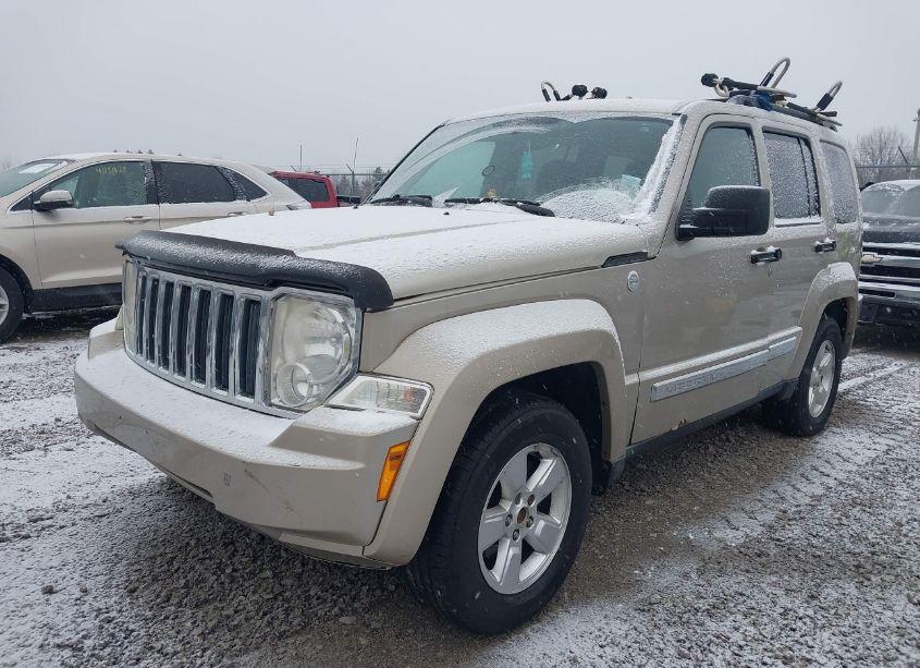 Photo 2 of 2011 Jeep Liberty SPORT (VIN 1J4PN2GK6BW513735)