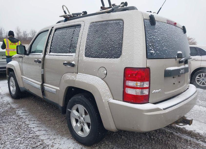 Photo 3 of 2011 Jeep Liberty SPORT (VIN 1J4PN2GK6BW513735)