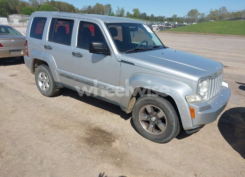 2011 Jeep Liberty SPORT (VIN 1J4PN2GK6BW532799) main photo