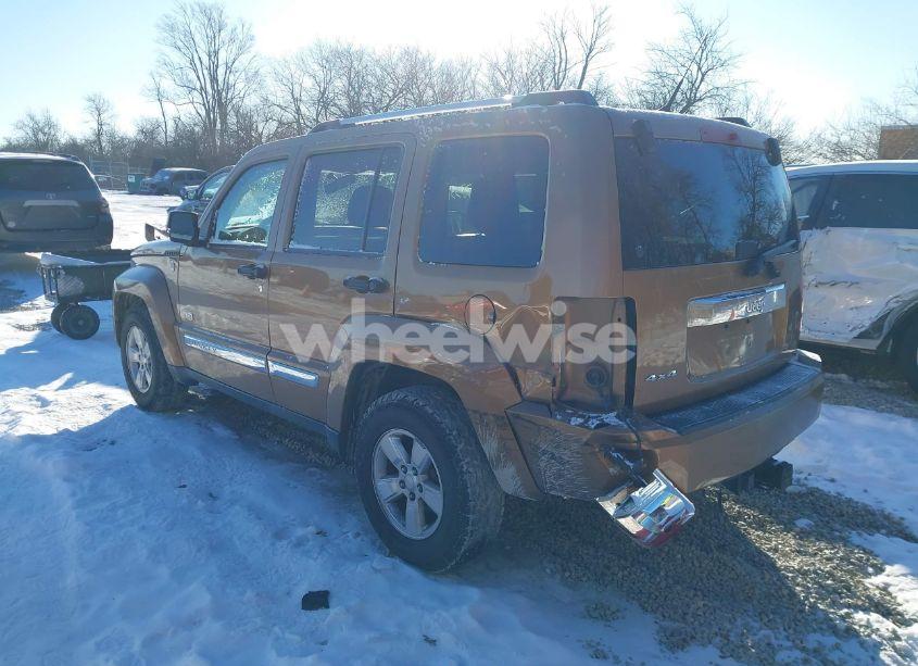 Photo 3 of 2011 Jeep Liberty SPORT (VIN 1J4PN2GK6BW557914)
