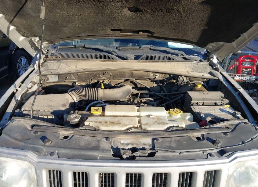 Photo 10 of 2011 Jeep Liberty SPORT (VIN 1J4PN2GK6BW568881)