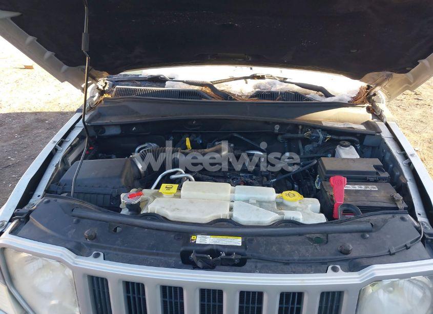 Photo 10 of 2011 Jeep Liberty SPORT (VIN 1J4PN2GK6BW580769)