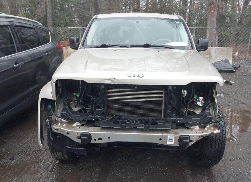 Photo 13 of 2010 Jeep Liberty SPORT (VIN 1J4PN2GK7AW110345)