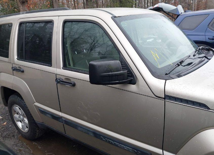 Photo 14 of 2010 Jeep Liberty SPORT (VIN 1J4PN2GK7AW110345)