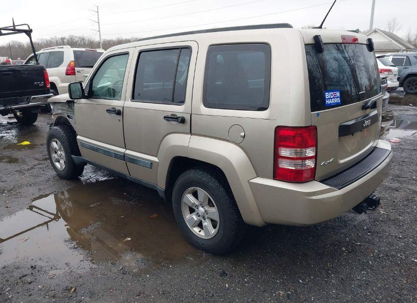 Photo 3 of 2010 Jeep Liberty SPORT (VIN 1J4PN2GK7AW110345)