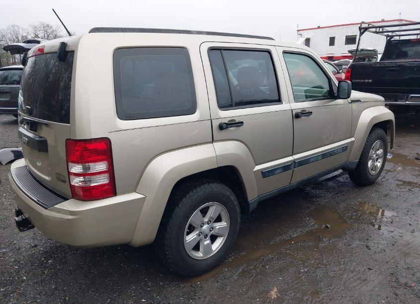 Photo 4 of 2010 Jeep Liberty SPORT (VIN 1J4PN2GK7AW110345)