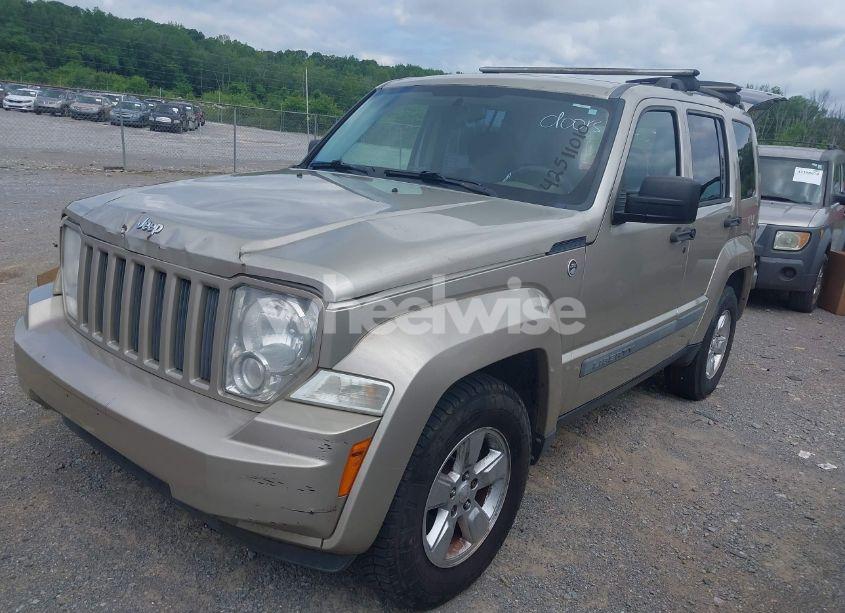 Photo 2 of 2010 Jeep Liberty SPORT (VIN 1J4PN2GK7AW143877)