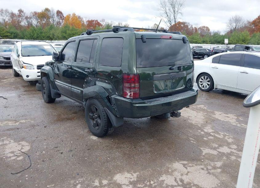Photo 3 of 2010 Jeep Liberty SPORT (VIN 1J4PN2GK8AW182798)