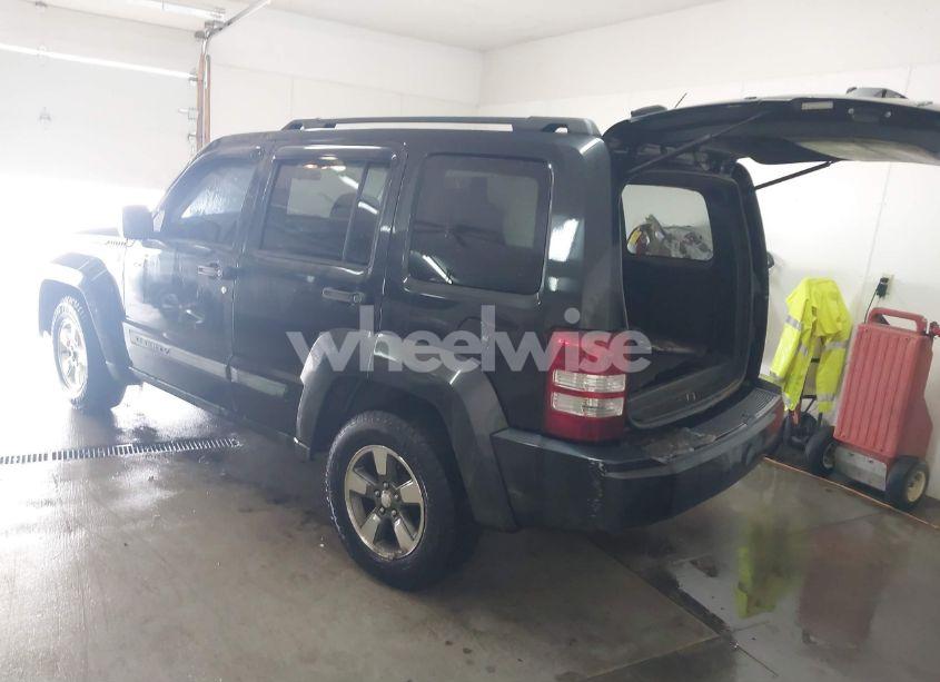 Photo 3 of 2010 Jeep Liberty SPORT (VIN 1J4PN2GK9AW118575)