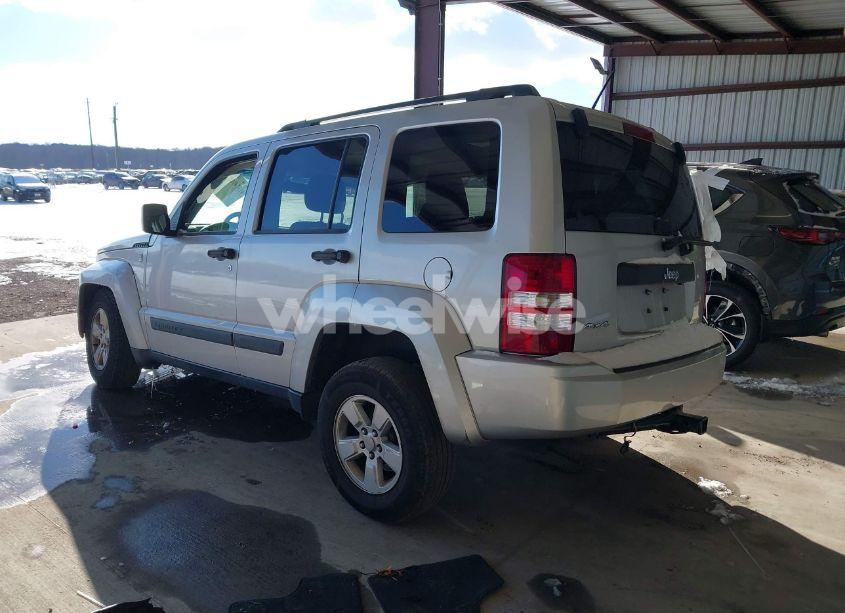 Photo 3 of 2010 Jeep Liberty SPORT (VIN 1J4PN2GK9AW168702)