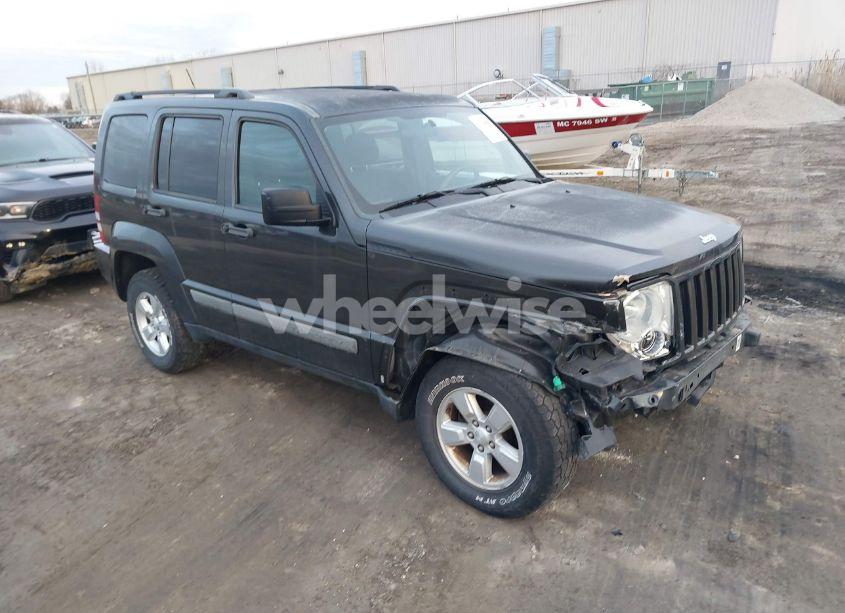 2010 Jeep Liberty SPORT (VIN 1J4PN2GKXAW150483) main photo