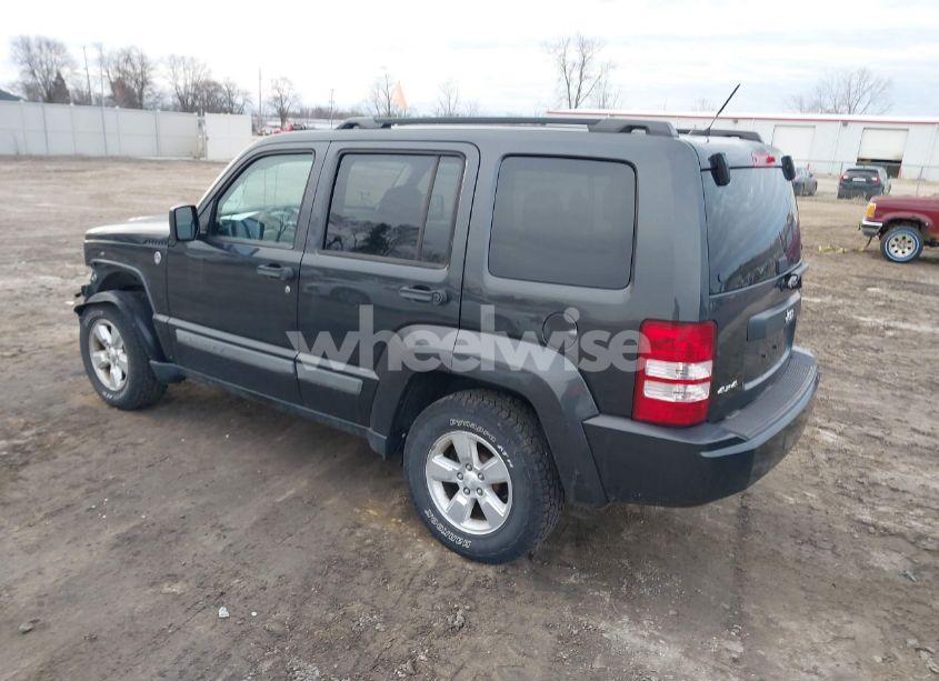 Photo 3 of 2010 Jeep Liberty SPORT (VIN 1J4PN2GKXAW150483)