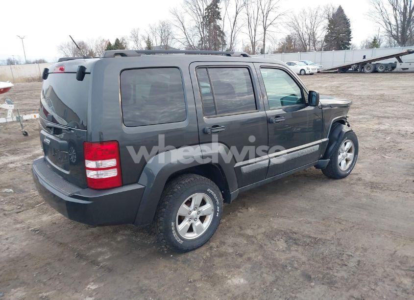 Photo 4 of 2010 Jeep Liberty SPORT (VIN 1J4PN2GKXAW150483)