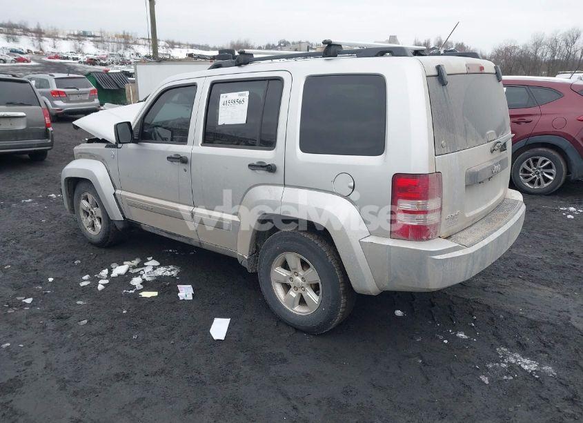 Photo 3 of 2010 Jeep Liberty SPORT (VIN 1J4PN2GKXAW179336)