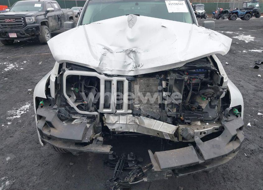 Photo 6 of 2010 Jeep Liberty SPORT (VIN 1J4PN2GKXAW179336)