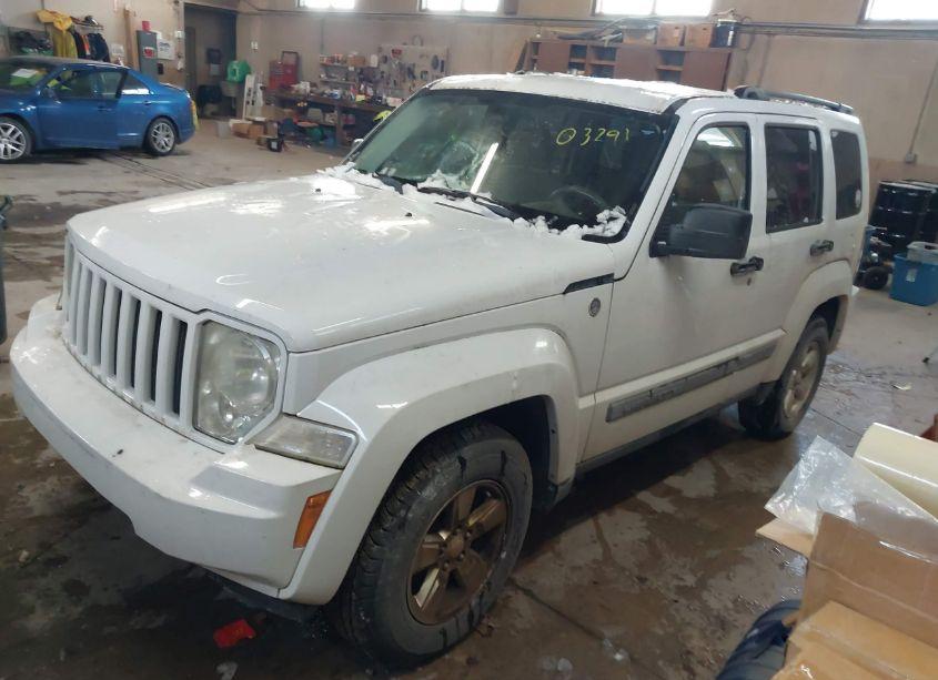 Photo 2 of 2011 Jeep Liberty SPORT (VIN 1J4PN2GKXBW535897)