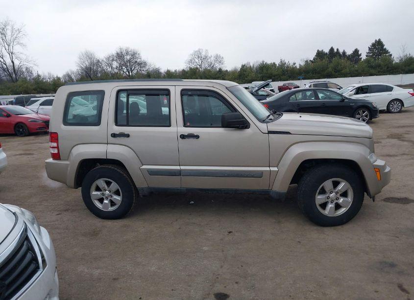 Photo 13 of 2011 Jeep Liberty SPORT (VIN 1J4PN2GKXBW562453)