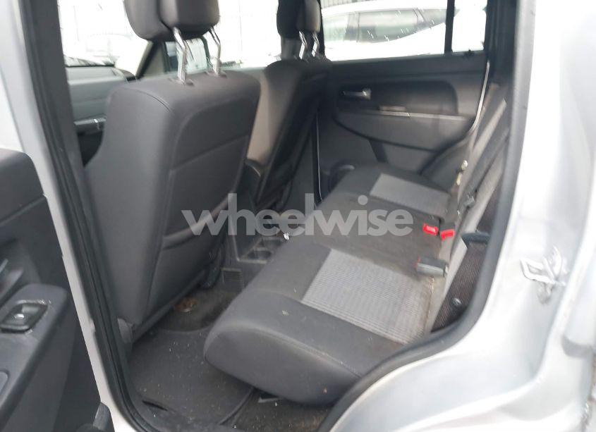 Photo 8 of 2010 Jeep Liberty RENEGADE (VIN 1J4PN3GK4AW147102)