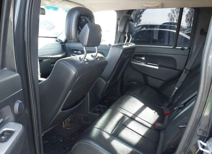 Photo 8 of 2010 Jeep Liberty LIMITED (VIN 1J4PN5GK5AW165068)
