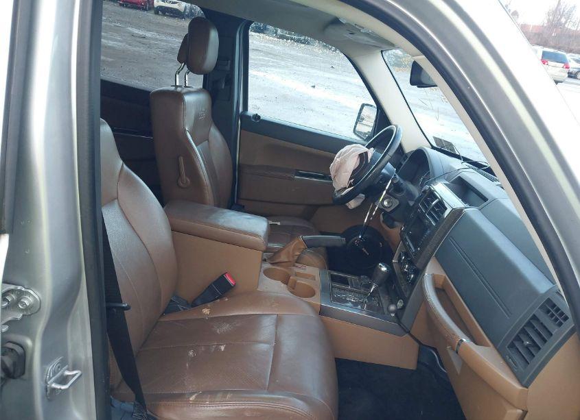 Photo 5 of 2011 Jeep Liberty LIMITED EDITION (VIN 1J4PN5GK9BW560551)