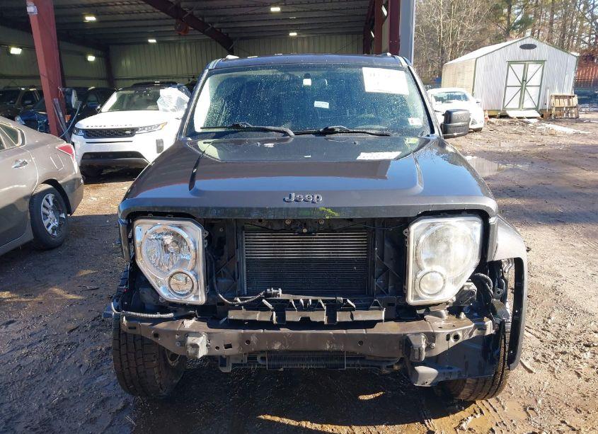 Photo 13 of 2011 Jeep Liberty SPORT (VIN 1J4PP2GK2BW594789)