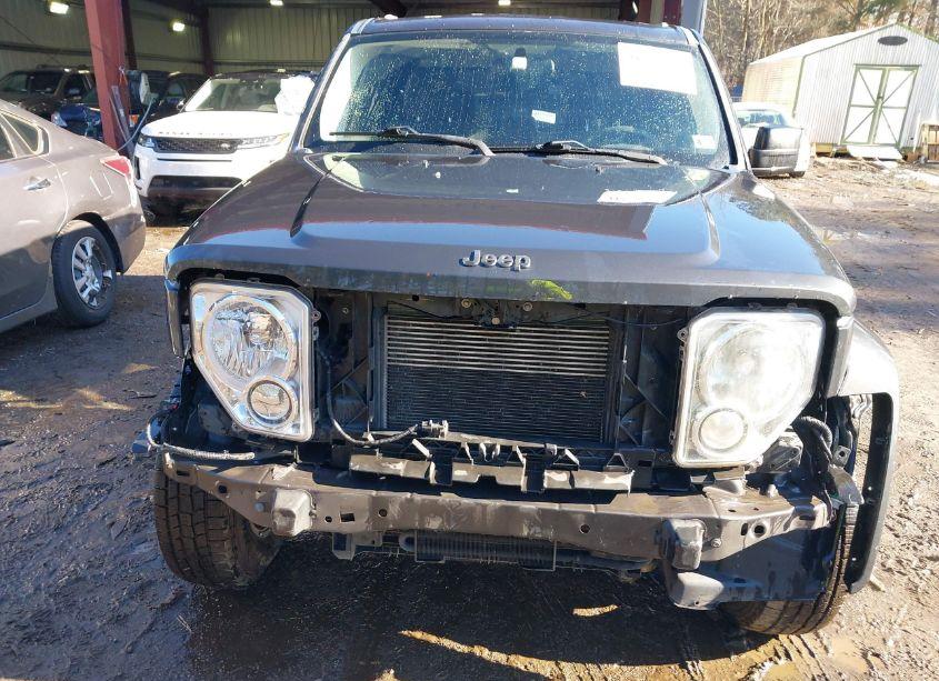 Photo 6 of 2011 Jeep Liberty SPORT (VIN 1J4PP2GK2BW594789)