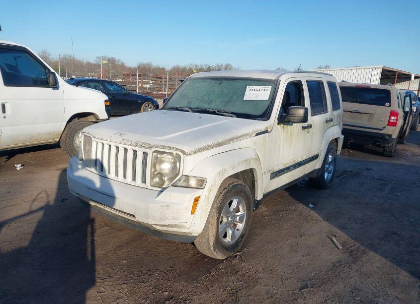 Photo 2 of 2010 Jeep Liberty SPORT (VIN 1J4PP2GK5AW181277)