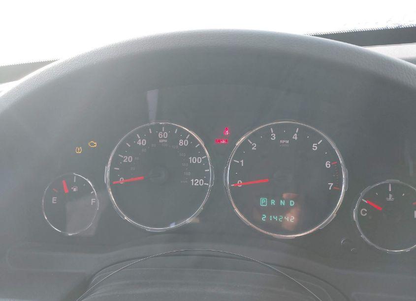 Photo 7 of 2010 Jeep Liberty SPORT (VIN 1J4PP2GK5AW181277)