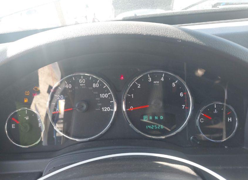 Photo 7 of 2010 Jeep Liberty SPORT (VIN 1J4PP2GK9AW119302)