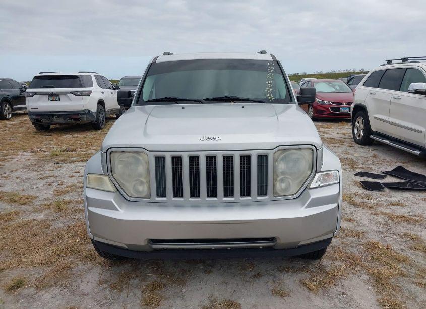 Photo 11 of 2010 Jeep Liberty SPORT (VIN 1J4PP2GK9AW181119)