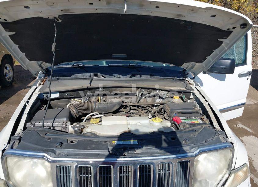 Photo 10 of 2010 Jeep Liberty LIMITED (VIN 1J4PP5GK8AW114366)