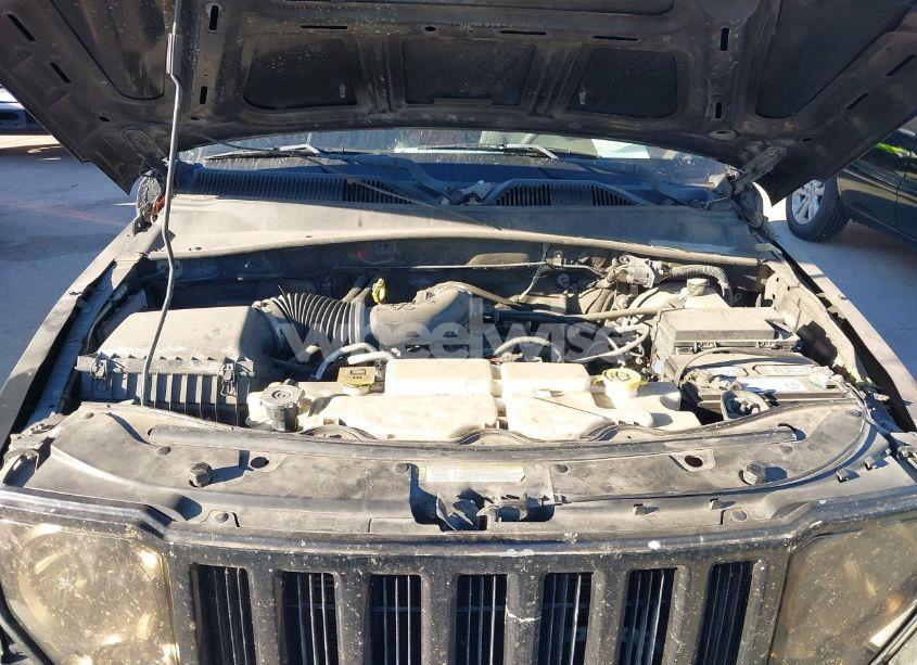 Photo 10 of 2010 Jeep Liberty LIMITED (VIN 1J4PP5GKXAW152178)