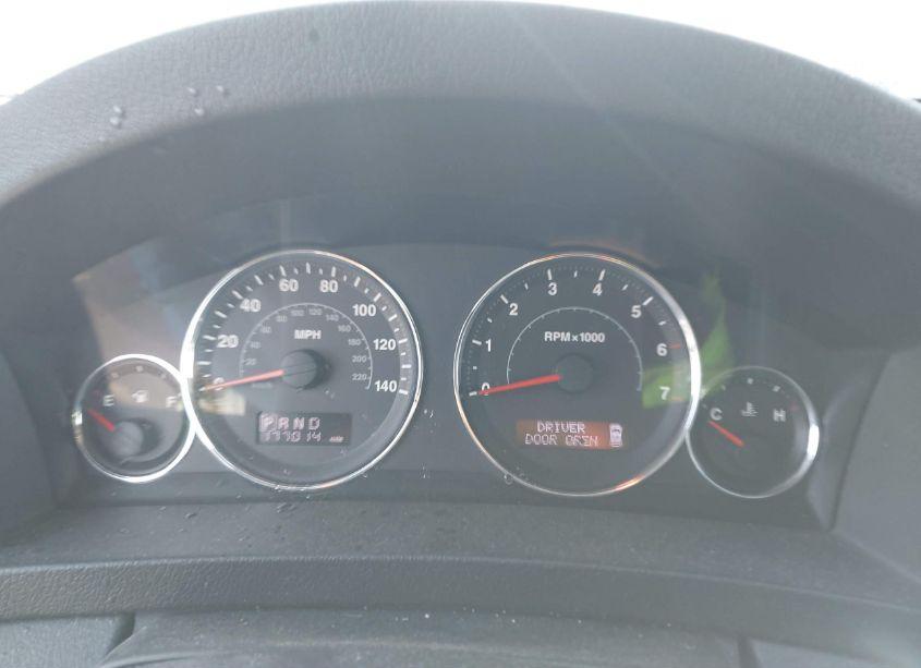 Photo 7 of 2010 Jeep Grand CHEROKEE LAREDO (VIN 1J4PR4GK0AC125125)