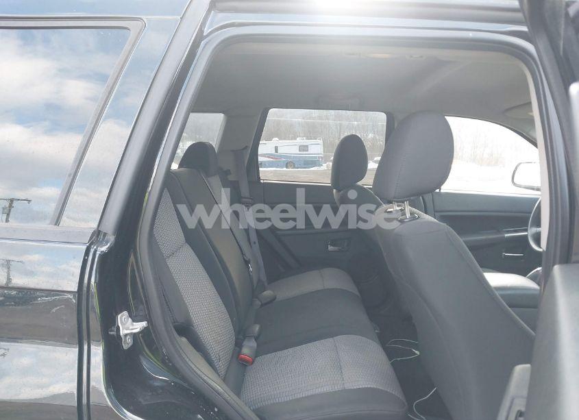 Photo 8 of 2010 Jeep Grand CHEROKEE LAREDO (VIN 1J4PR4GK1AC100301)