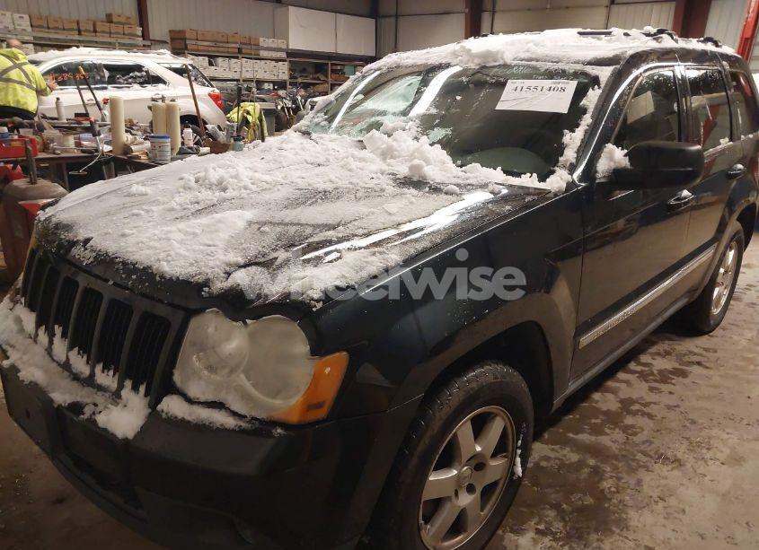 Photo 2 of 2010 Jeep Grand CHEROKEE LAREDO (VIN 1J4PR4GK1AC117342)