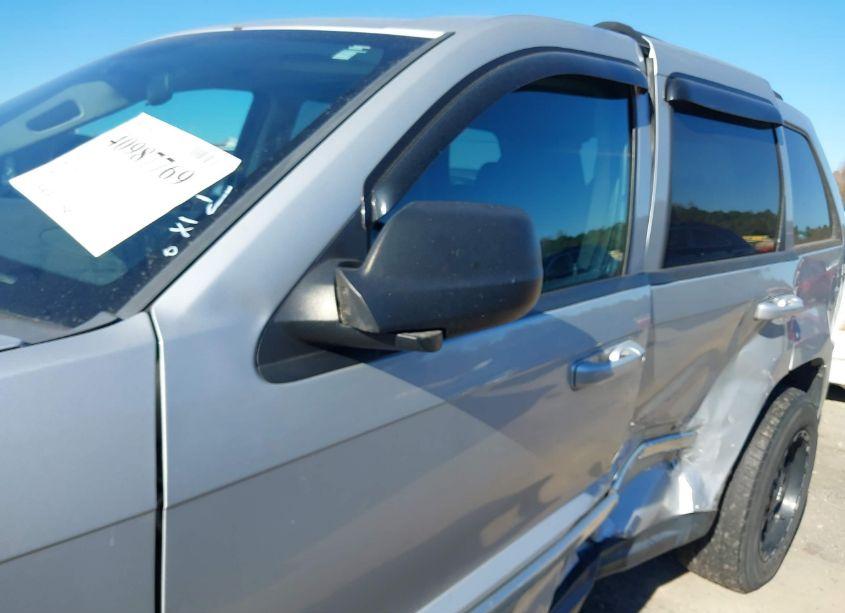 Photo 13 of 2010 Jeep Grand CHEROKEE LAREDO (VIN 1J4PR4GK1AC137879)