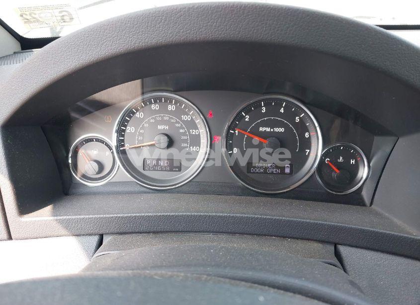 Photo 7 of 2010 Jeep Grand CHEROKEE LAREDO (VIN 1J4PR4GK4AC154644)