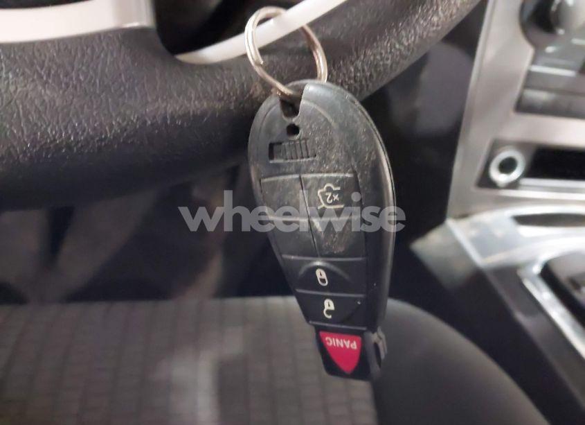 Photo 11 of 2010 Jeep Grand CHEROKEE LAREDO (VIN 1J4PR4GK5AC100267)