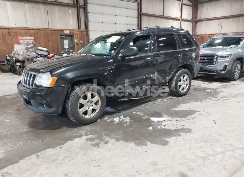 Photo 2 of 2010 Jeep Grand CHEROKEE LAREDO (VIN 1J4PR4GK5AC128599)