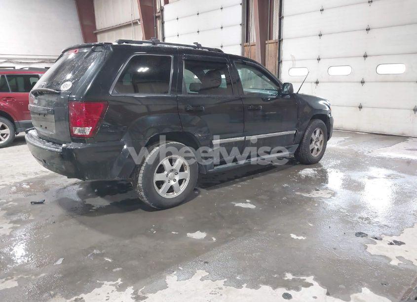 Photo 4 of 2010 Jeep Grand CHEROKEE LAREDO (VIN 1J4PR4GK5AC128599)