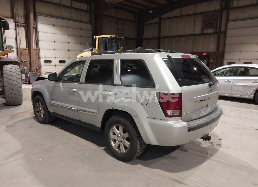 Photo 3 of 2010 Jeep Grand CHEROKEE LAREDO (VIN 1J4PR4GK6AC125226)