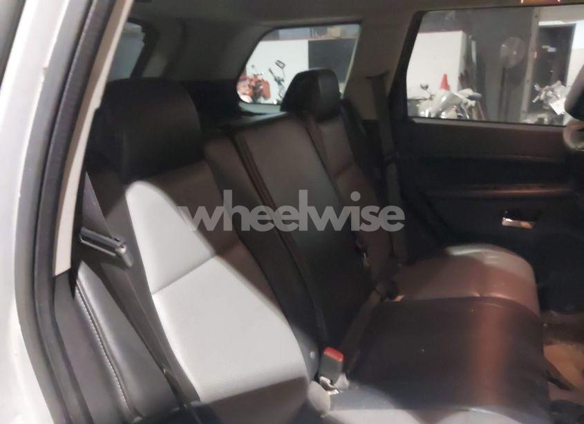 Photo 8 of 2010 Jeep Grand CHEROKEE LAREDO (VIN 1J4PR4GK6AC125226)