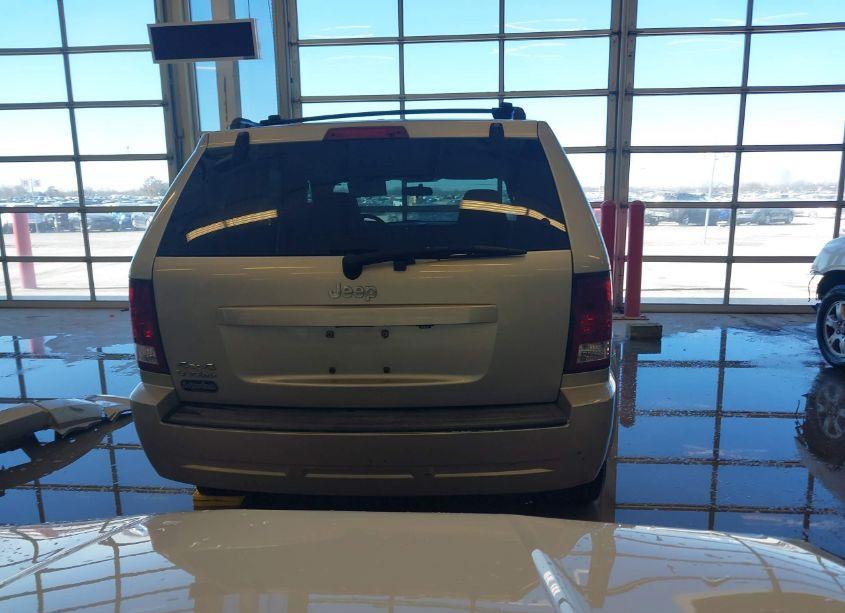 Photo 17 of 2010 Jeep Grand CHEROKEE LAREDO (VIN 1J4PR4GK6AC131012)