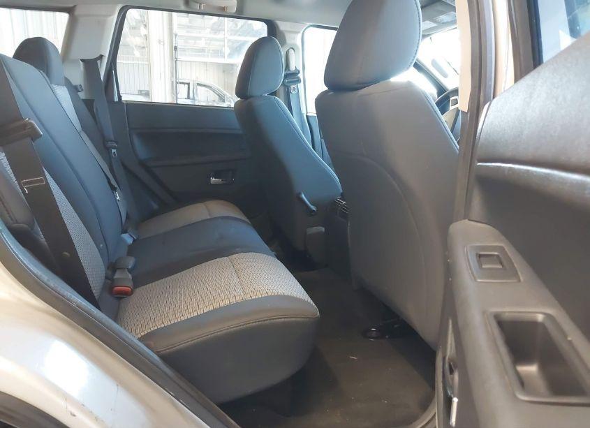 Photo 8 of 2010 Jeep Grand CHEROKEE LAREDO (VIN 1J4PR4GK6AC131012)