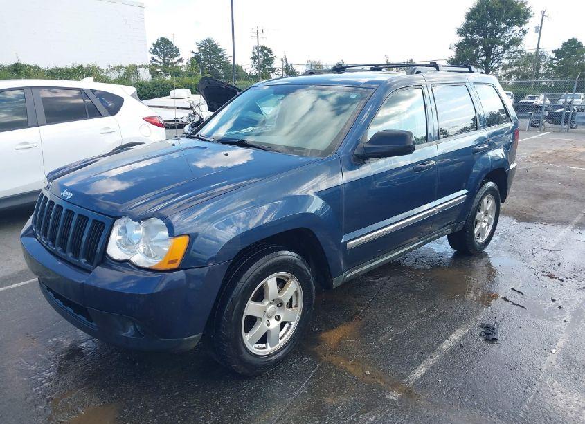 Photo 2 of 2010 Jeep Grand CHEROKEE LAREDO (VIN 1J4PR4GK8AC105804)