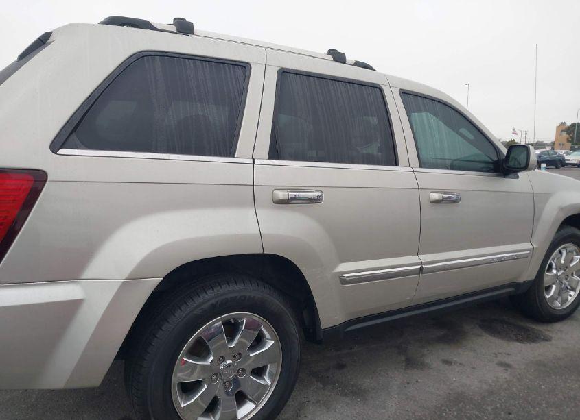 Photo 11 of 2010 Jeep Grand CHEROKEE LIMITED (VIN 1J4PR5GK5AC120802)