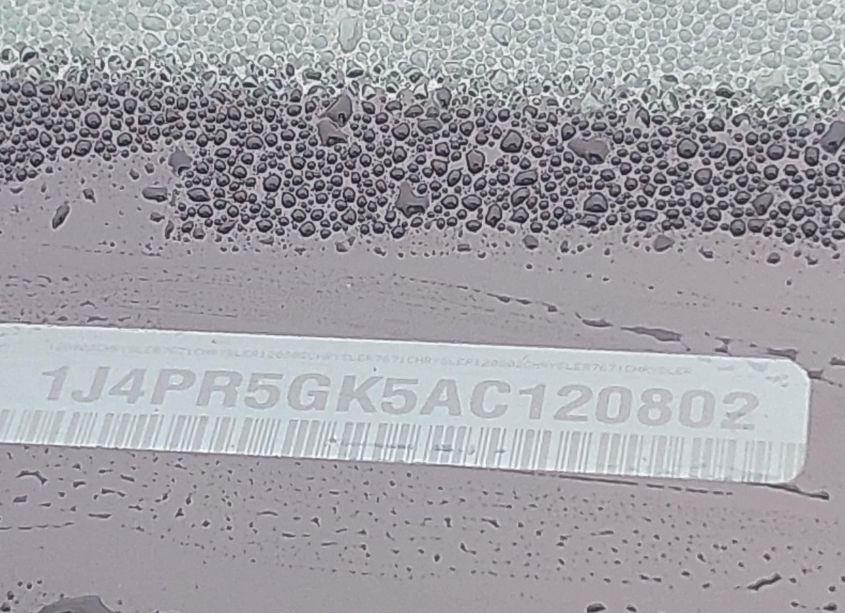 Photo 9 of 2010 Jeep Grand CHEROKEE LIMITED (VIN 1J4PR5GK5AC120802)