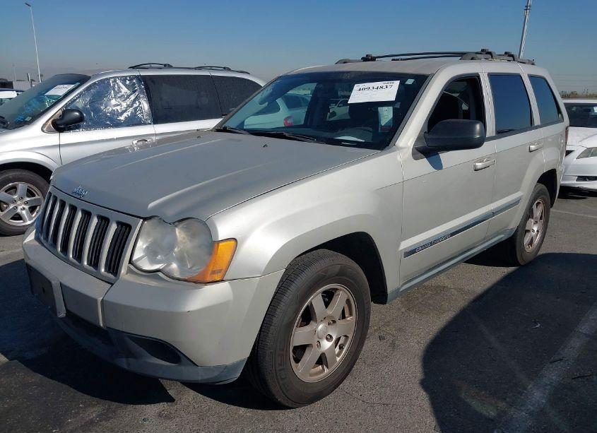 Photo 2 of 2010 Jeep Grand CHEROKEE LAREDO (VIN 1J4PS4GK1AC121704)