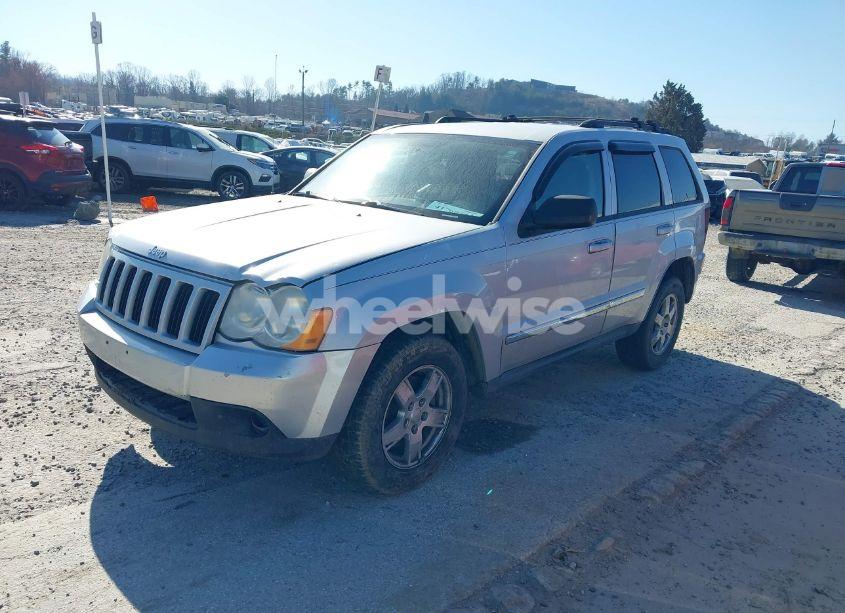 Photo 2 of 2010 Jeep Grand CHEROKEE LAREDO (VIN 1J4PS4GKXAC103153)