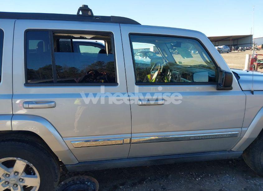 Photo 14 of 2010 Jeep Commander SPORT (VIN 1J4RG4GK1AC127948)